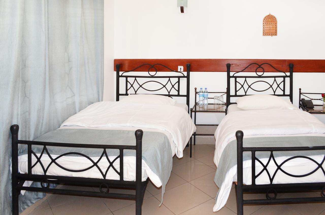 Arusha Naaz Hotel Nkoanrua Luaran gambar